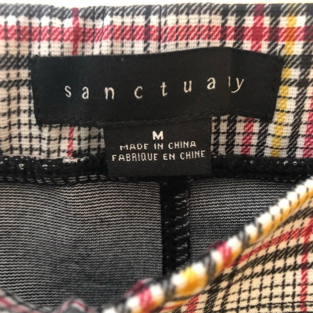 Sanctuary woman’s plaid pants.  Size Medium.  NWT - Picture 4 of 6